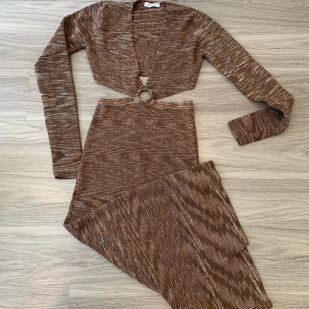 Brand New 12 Tribe knit dress